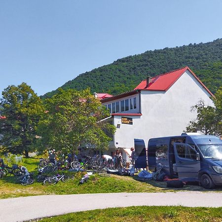 Guesthouse Mirkovic Pluzine Exterior foto
